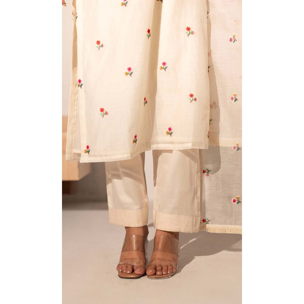 AM by Anita Mittal Off White Zia Cross-Stitch Kurta with Pant and Dupatta