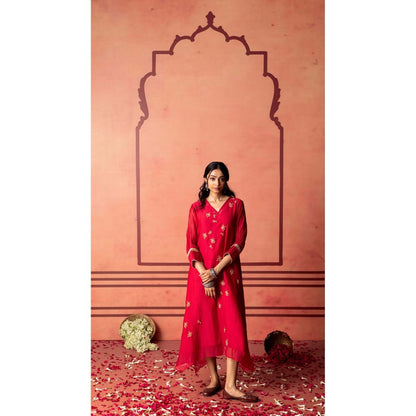 AM by Anita Mittal Red Chanderi Niva Kurta with Pant and Dupatta