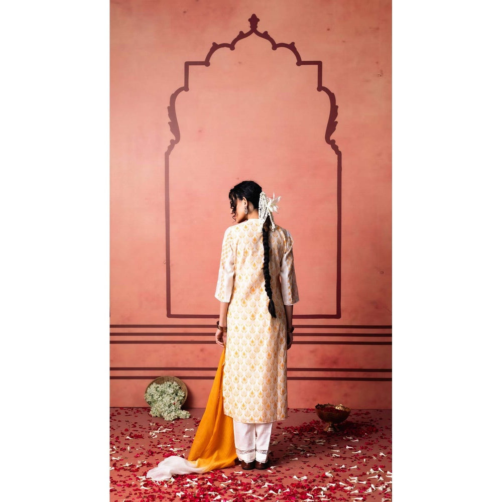 AM by Anita Mittal Yellow Cotton Saanjh Kurta with Pant and Dupatta