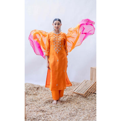 AM by Anita Mittal Orange Mul Gulmina Kurta with Pant and Dupatta