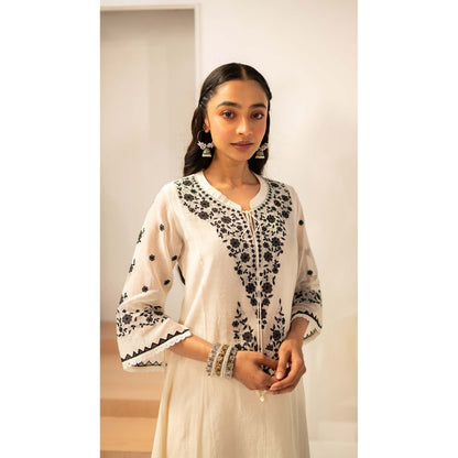 AM by Anita Mittal White Alaya A-Line Kurta with Pant