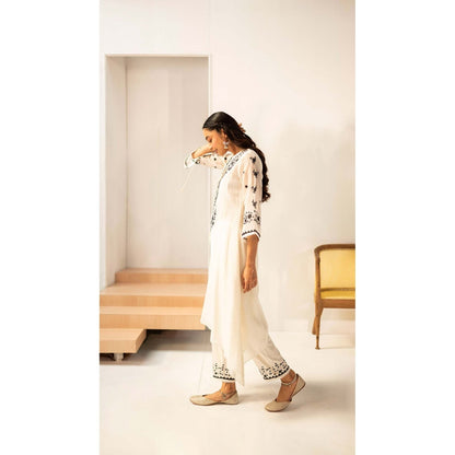 AM by Anita Mittal White Alaya A-Line Kurta with Pant