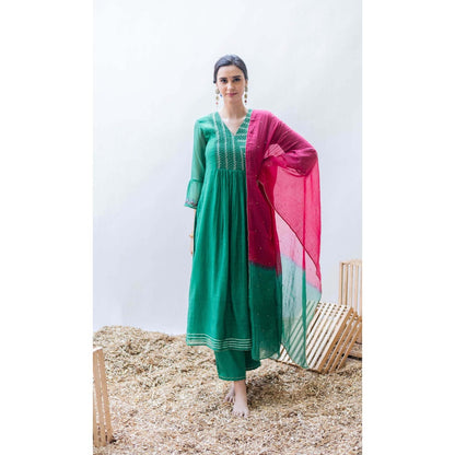 AM by Anita Mittal Green Firefly Kurta with Pant and Dupatta