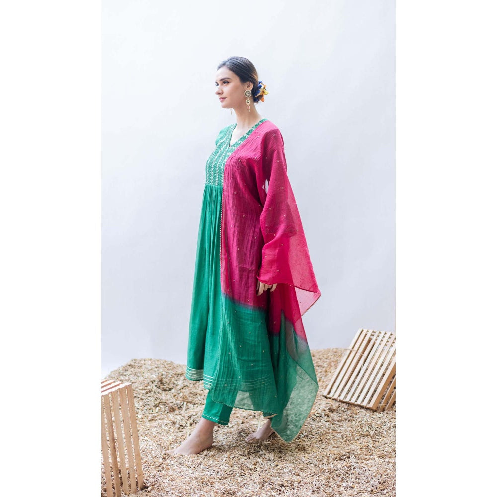 AM by Anita Mittal Green Firefly Kurta with Pant and Dupatta