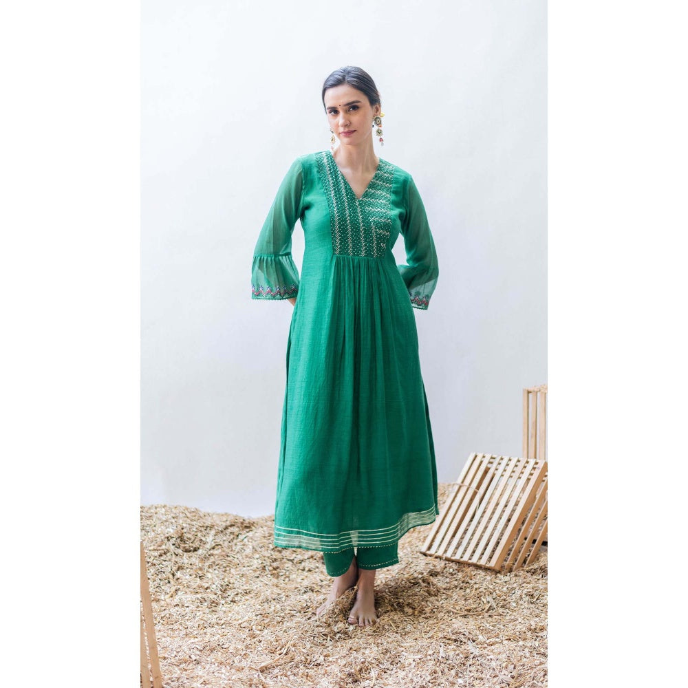 AM by Anita Mittal Green Firefly Kurta with Pant and Dupatta