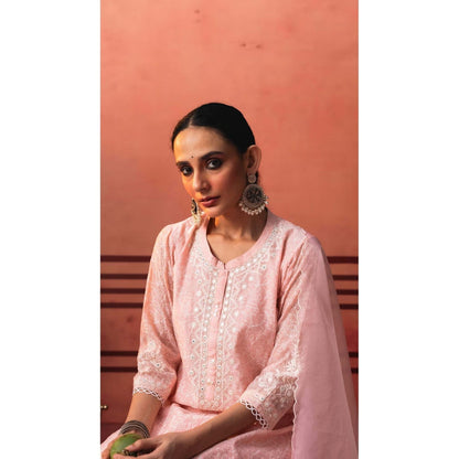 AM by Anita Mittal Pink Kairi Kurta with Pant and Dupatta