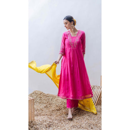 AM by Anita Mittal Pink Leila A-Line Kurta with Pant and Dupatta