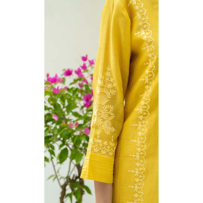 AM by Anita Mittal Yellow Mul Parchhai Kurta with Pant and Dupatta