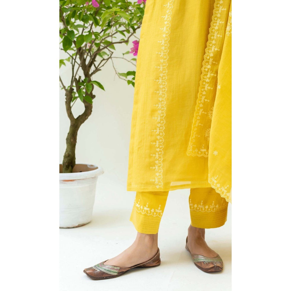 AM by Anita Mittal Yellow Mul Parchhai Kurta with Pant and Dupatta