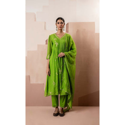 AM by Anita Mittal Green Gul A-Line Kurta with Pant and Dupatta