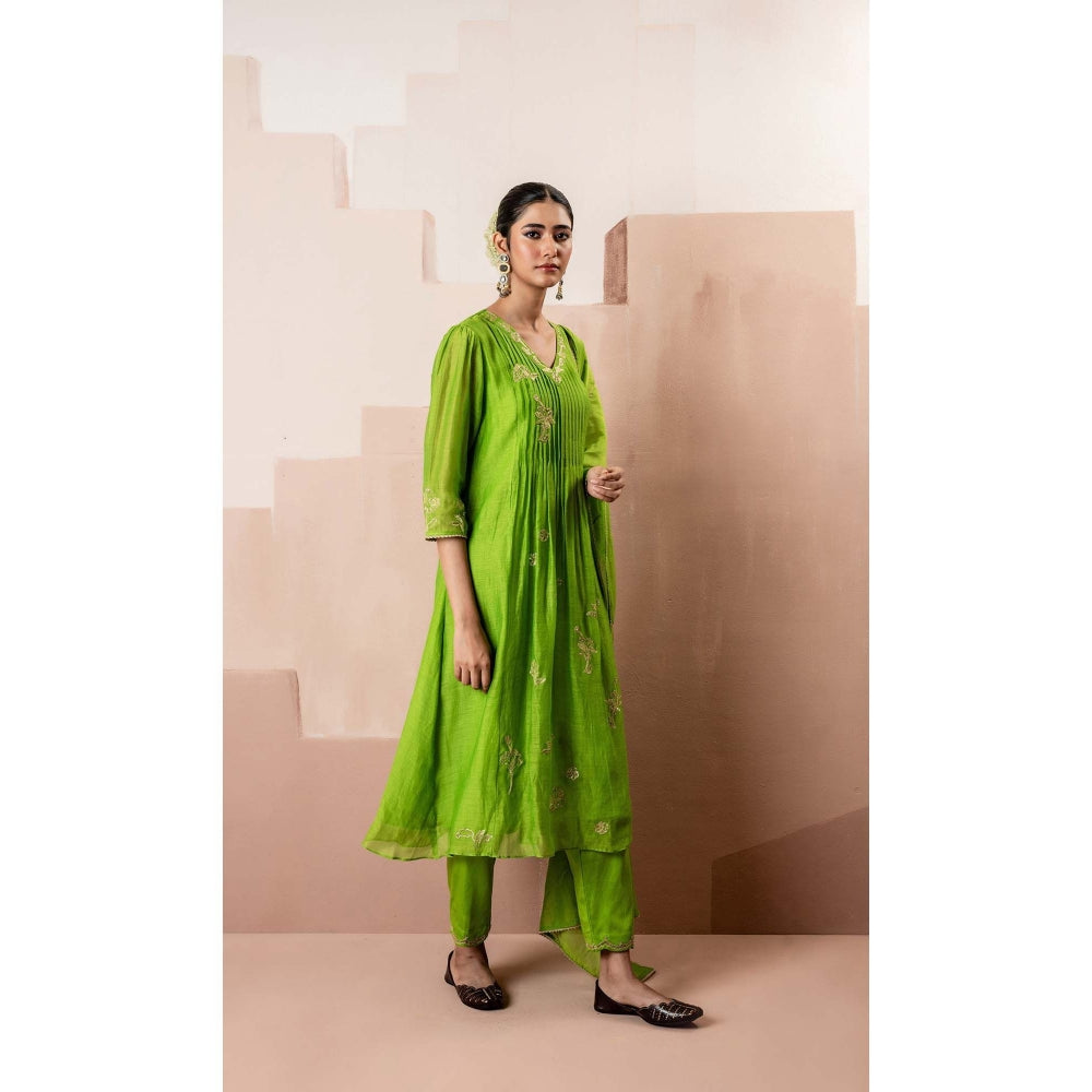 AM by Anita Mittal Green Gul A-Line Kurta with Pant and Dupatta