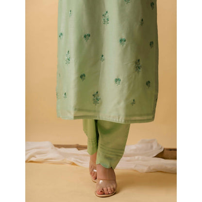 AM by Anita Mittal Green Lajjoo Kurta with Pant and Dupatta