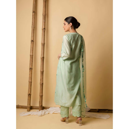 AM by Anita Mittal Green Lajjoo Kurta with Pant and Dupatta
