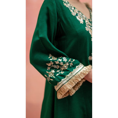 AM by Anita Mittal Anjum Green Kurta with Pant and Dupatta