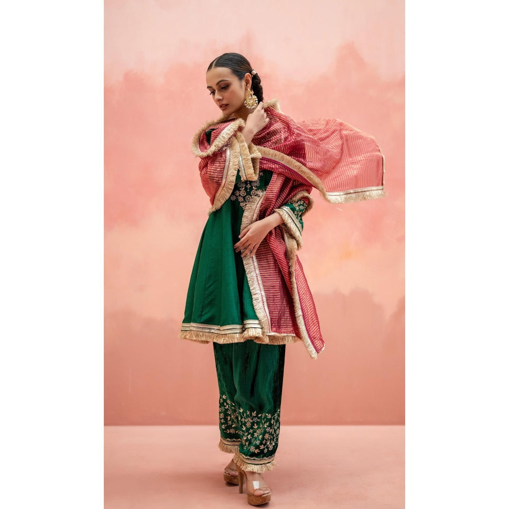 AM by Anita Mittal Anjum Green Kurta with Pant and Dupatta