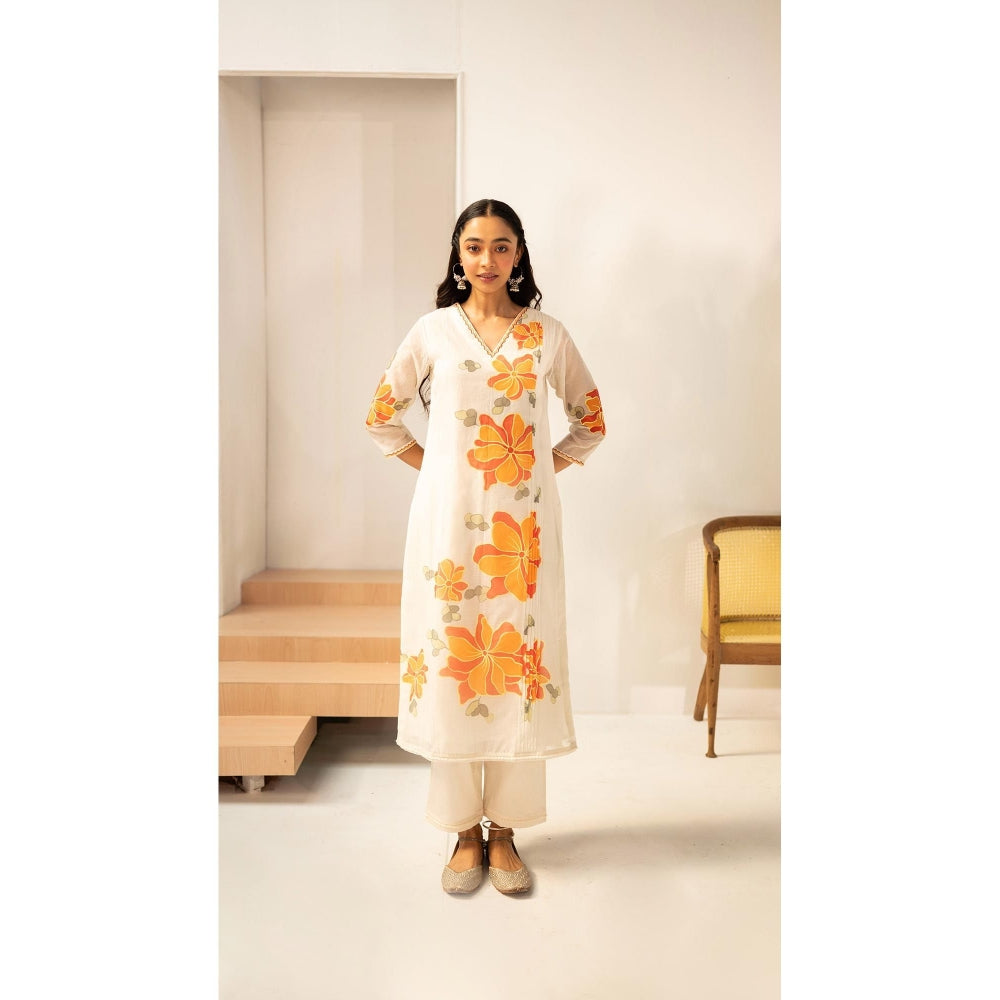 AM by Anita Mittal Zoya Off White Kurta with Pant and Dupatta