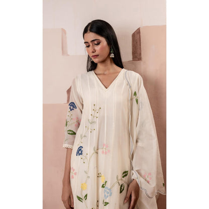 AM by Anita Mittal Off White Falak Anarkali Kurta with Pant and Dupatta