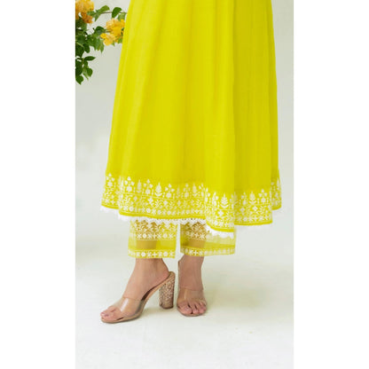 AM by Anita Mittal Green Parchhai Anarkali Kurta with Pant and Dupatta