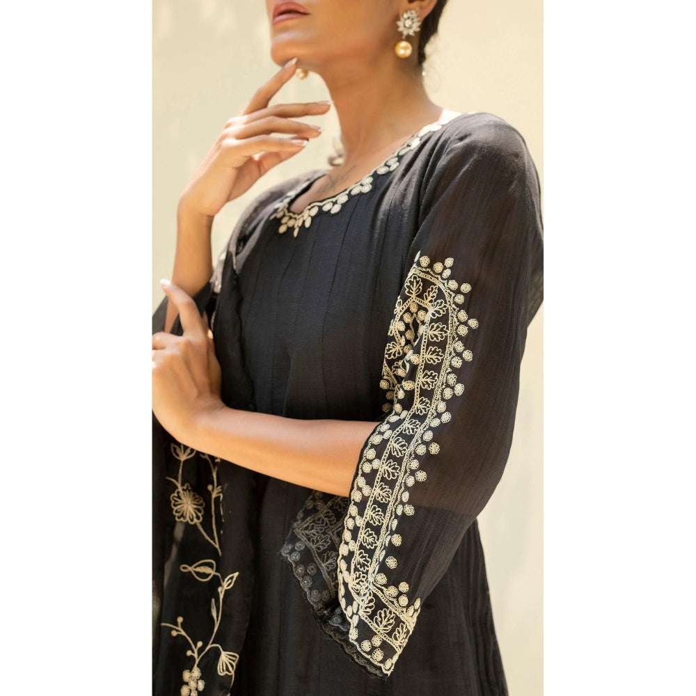 AM by Anita Mittal Black Dastak Anarkali Kurta with Pant and Dupatta