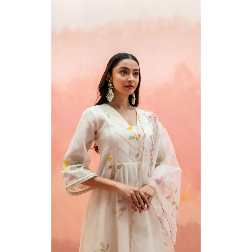 AM by Anita Mittal Pari White Anarkali with Pant and Dupatta