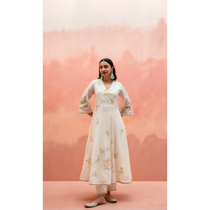AM by Anita Mittal Pari White Anarkali with Pant and Dupatta