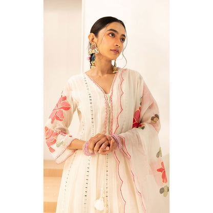 AM by Anita Mittal Zoya Off White Anarkali with Pant and Dupatta