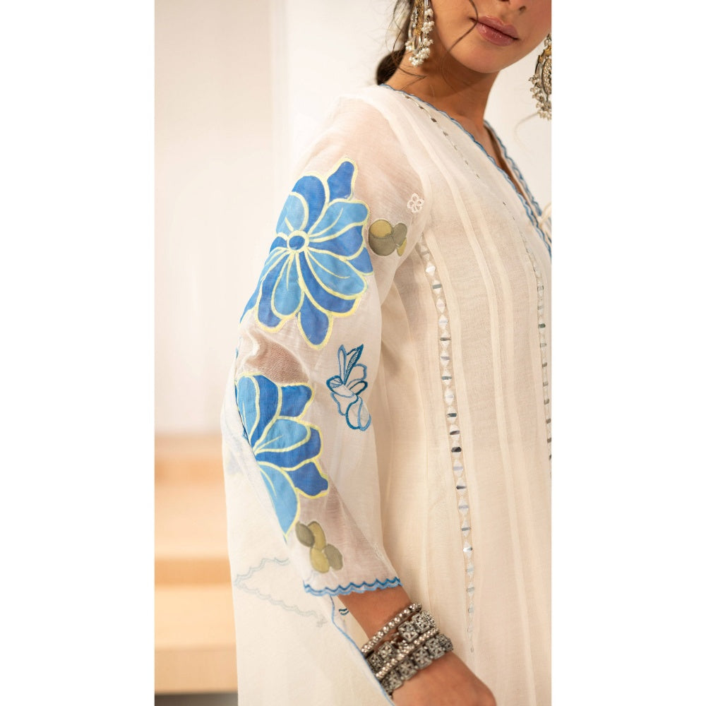 AM by Anita Mittal Zoya Off White Anarkali with Pant and Dupatta