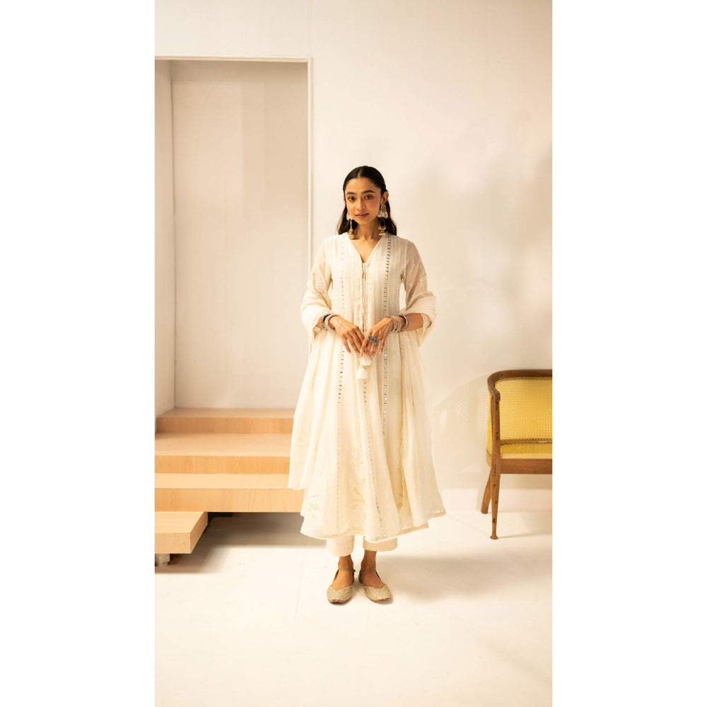 AM by Anita Mittal Zara White Anarkali with Pant and Dupatta