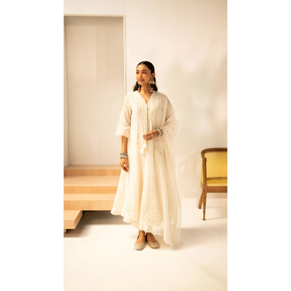AM by Anita Mittal Zara White Anarkali with Pant and Dupatta