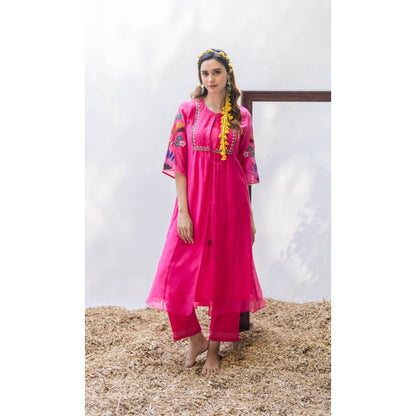 AM by Anita Mittal Zuri Pink Kurta with Pant and Jacket