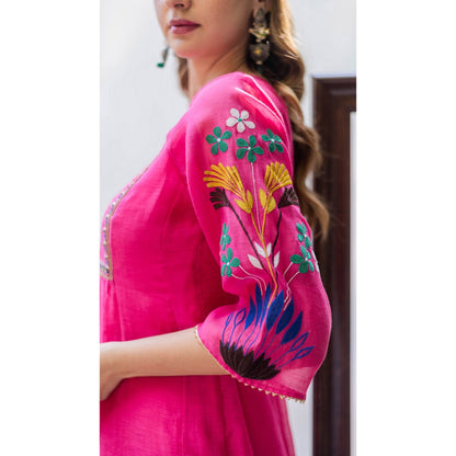 AM by Anita Mittal Zuri Pink Kurta with Pant and Jacket