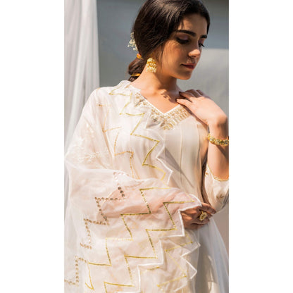 AM by Anita Mittal Alia White Anarkali with Pant and Dupatta