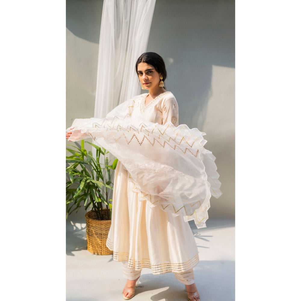 AM by Anita Mittal Alia White Anarkali with Pant and Dupatta