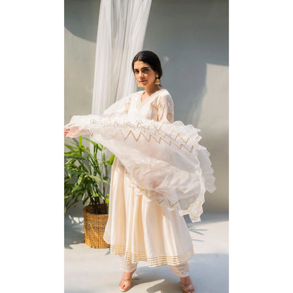 AM by Anita Mittal Alia White Anarkali with Pant and Dupatta