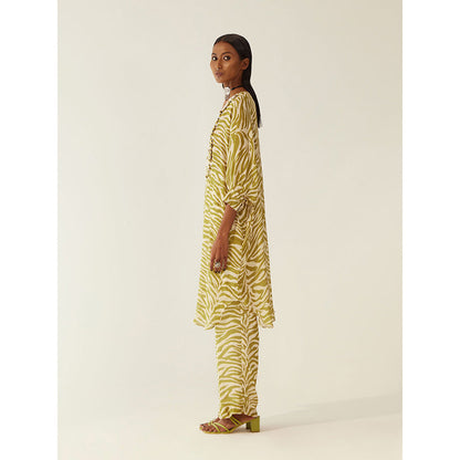 Amka India Green Kasara Kaftan Kurta with Pants (Set of 2)