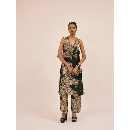 Amka India Moori Multi-Color Kurta with Pant (Set of 2)