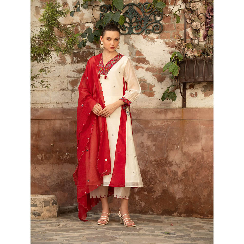 Amoree Royal Charm Kali Embroidered Kurta with Pant and Dupatta (Set of 3)