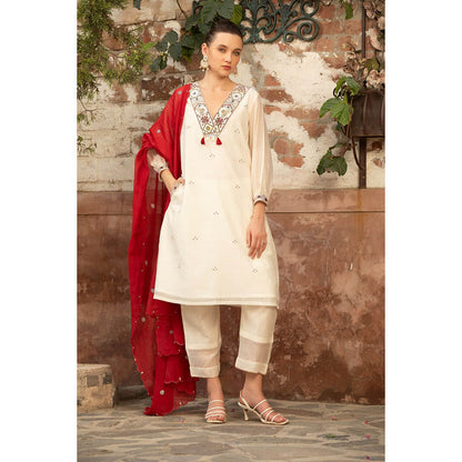 Amoree Royal Charm Embroidered Kurta with Pant and Dupatta (Set of 3)