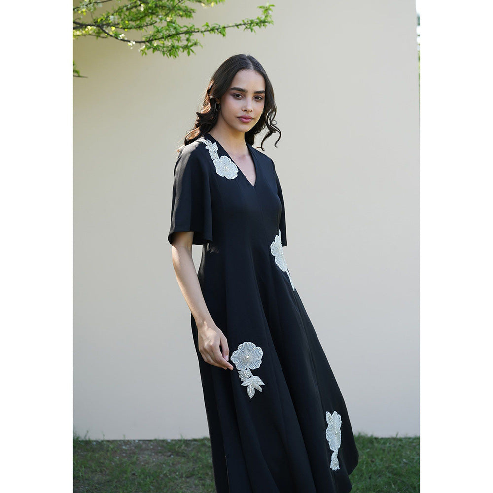 AMOSHI Paige Midi Dress -Black