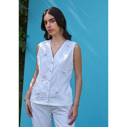 AMOSHI Daisy Co-Ord -Butter White (Set of 2)
