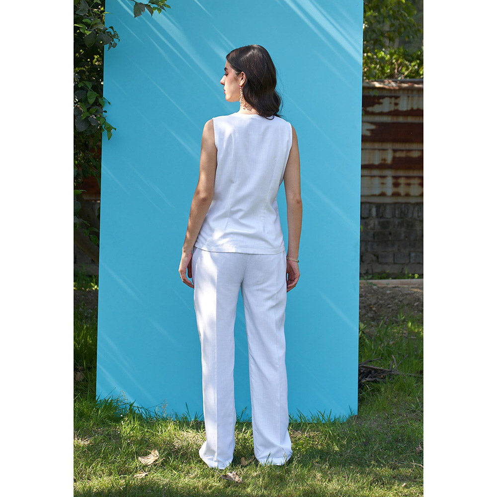 AMOSHI Daisy Co-Ord -Butter White (Set of 2)