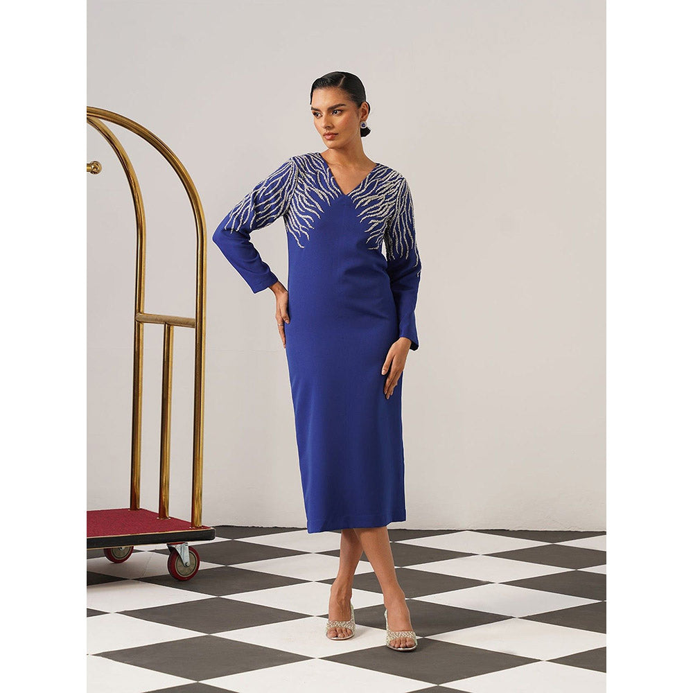 AMOSHI Women Blue Polyester Midi Dress