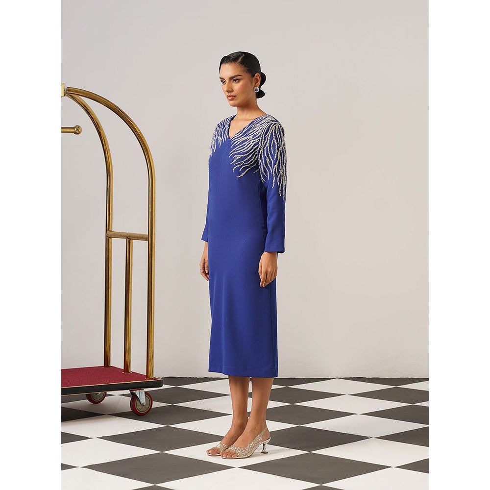 AMOSHI Women Blue Polyester Midi Dress