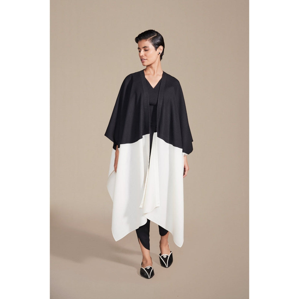 AMPM Jenna Cape with Inner & Dhoti Co-Ord (Set of 3)