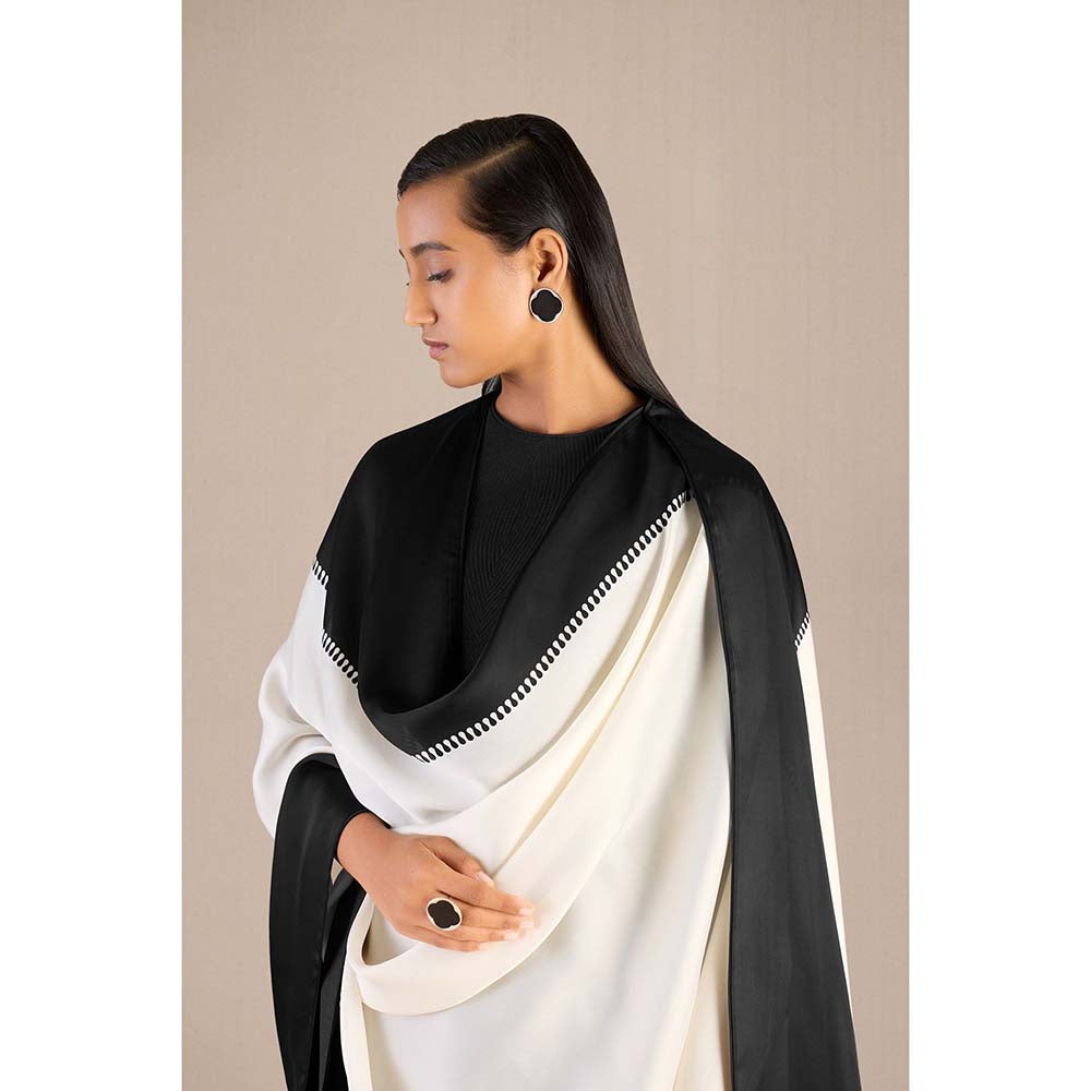 AMPM Sadah Kurta and Pant with dupatta (Set of 3)