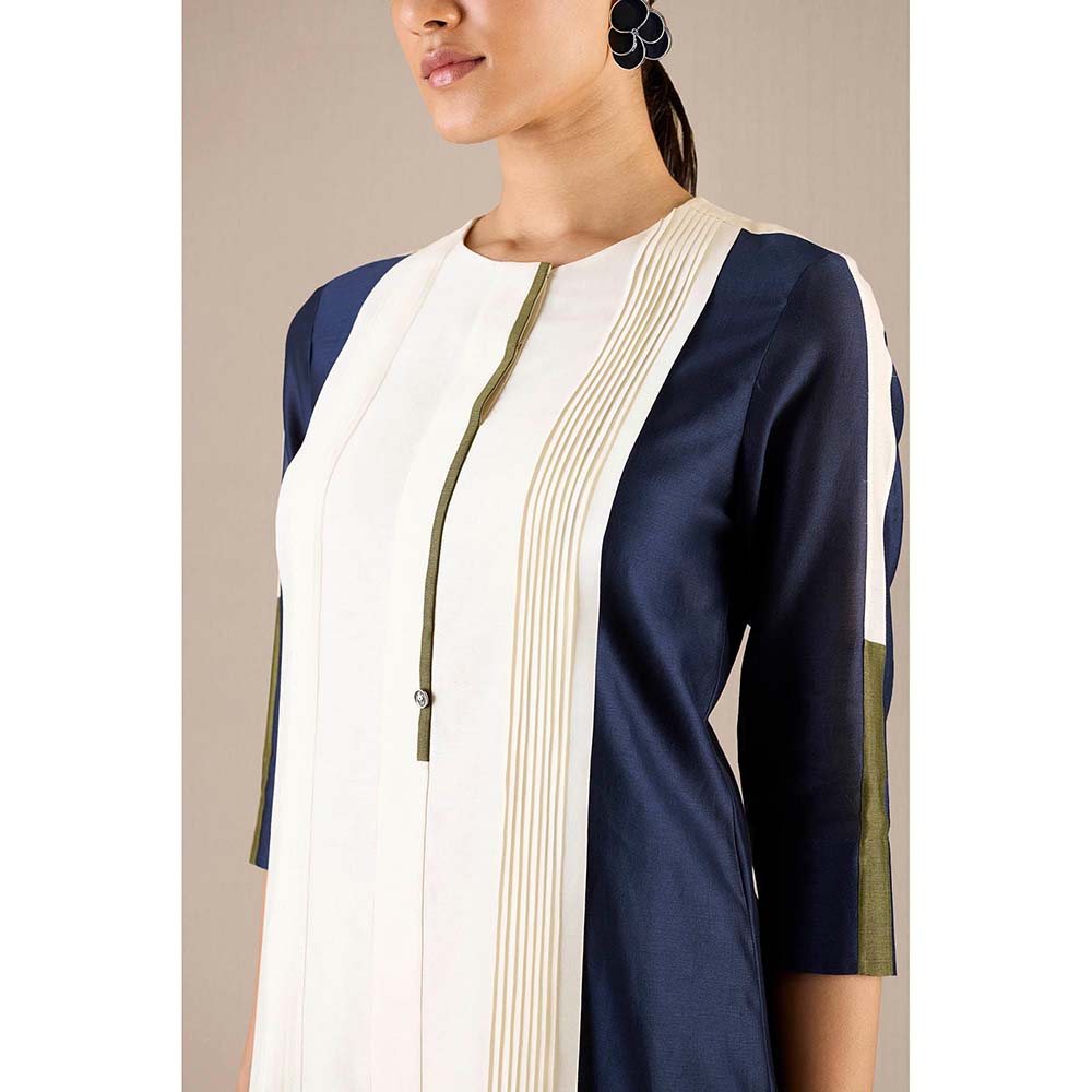 AMPM Ivory Araiah Kurta with Palazzo and Dupatta (Set of 3)