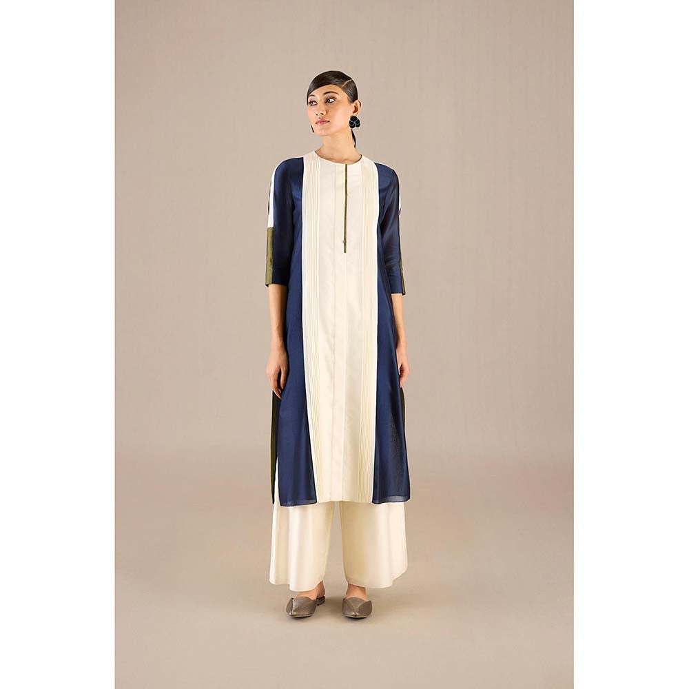 AMPM Ivory Araiah Kurta with Palazzo and Dupatta (Set of 3)