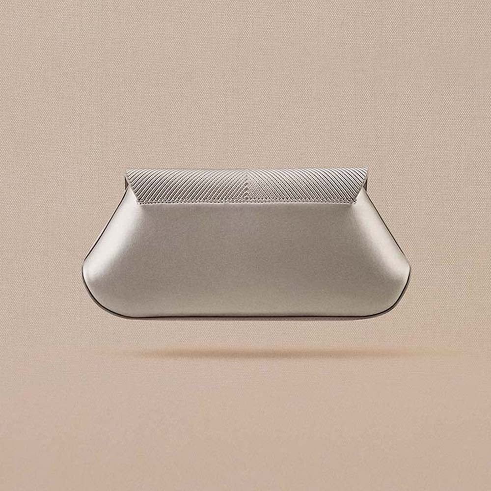 AMPM Women's Azra Clutch