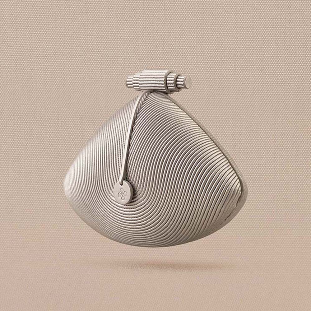 AMPM Women's Iyana Clutch