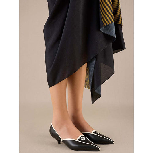 AMPM Women's Black Zuri Heels